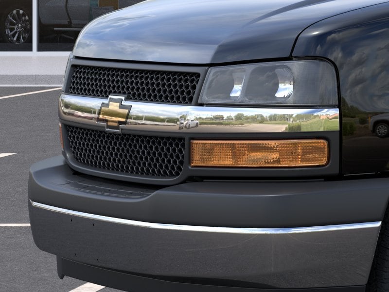2026 Chevrolet Express Cargo Work Van - Photo 13