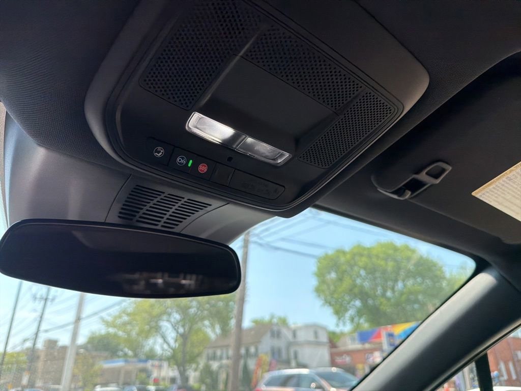 2025 Chevrolet Blazer EV LT - Photo 16
