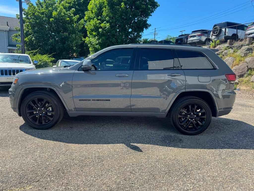 Used 2021 Jeep Grand Cherokee Laredo X