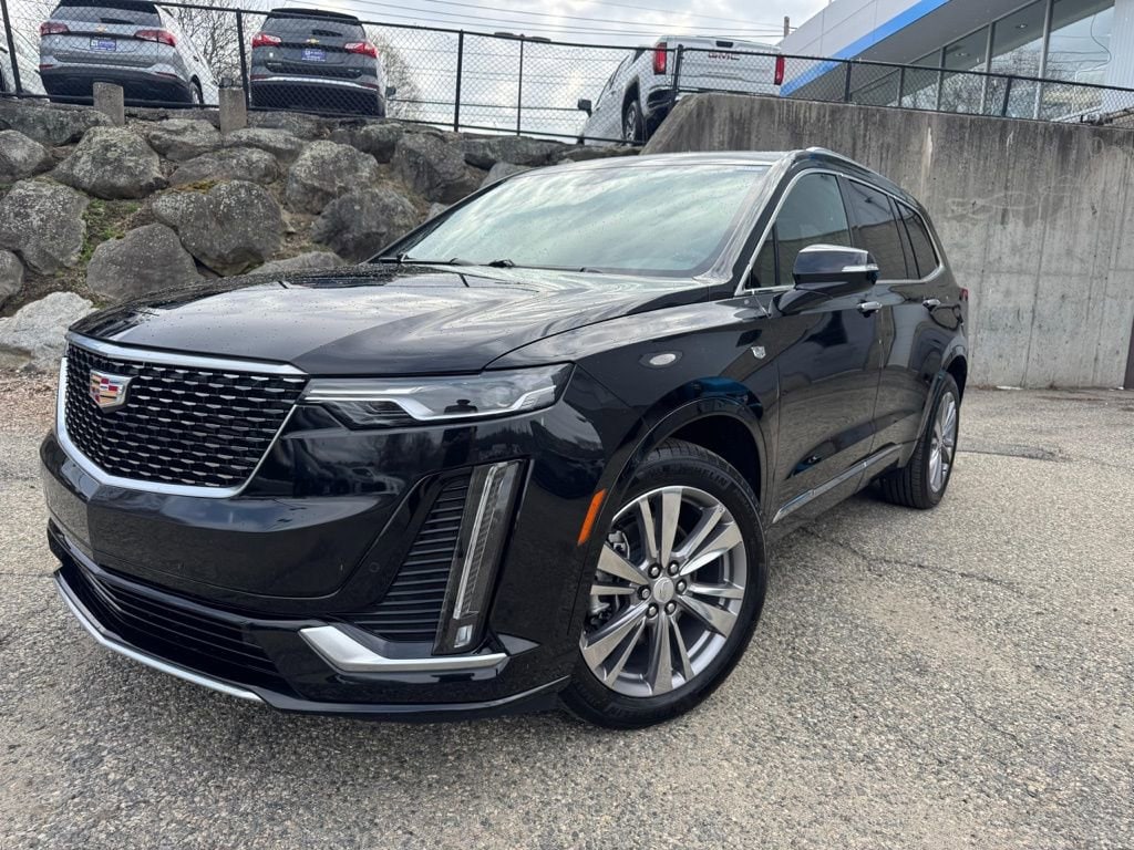 2024 Cadillac XT6 Premium Luxury Auto 4WD's photo