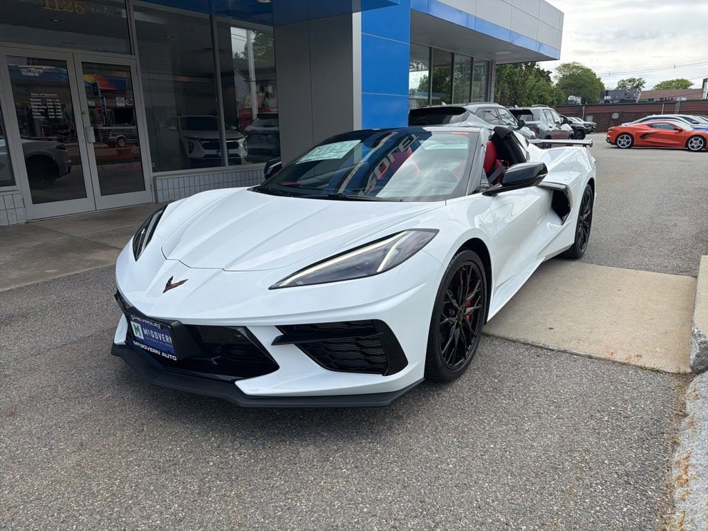 2026 Chevrolet Corvette Stingray Convertible 2LT's photo