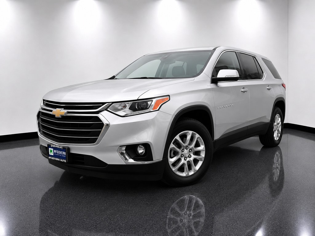Used 2019 Chevrolet Traverse LT Cloth SUV
