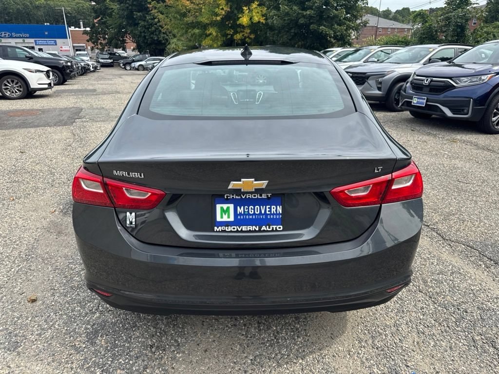 Used 2017 Chevrolet Malibu LT Car