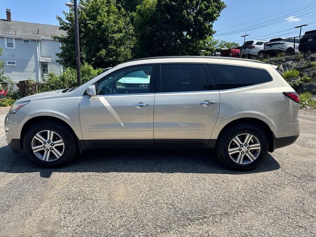 Used 2015 Chevrolet Traverse LT SUV