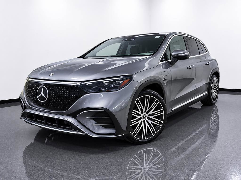 2023 Mercedes-Benz EQE SUV EQE 500 4MATIC's photo