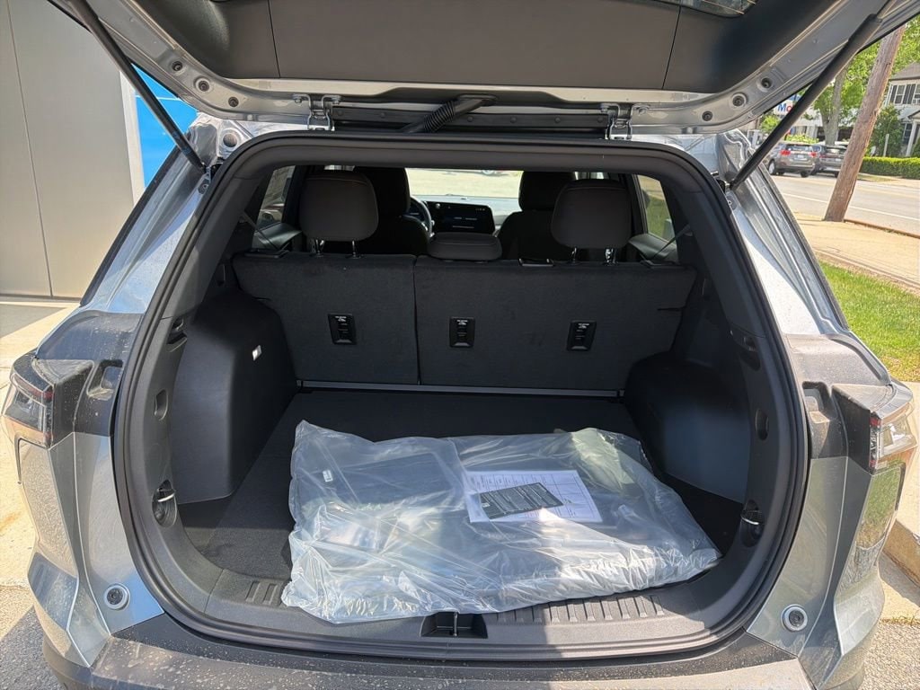 2026 Chevrolet Equinox LT - Photo 21