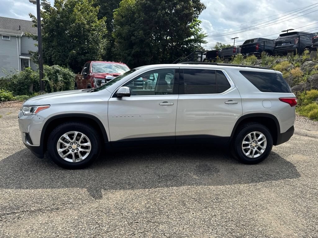 Used 2019 Chevrolet Traverse LT Cloth SUV