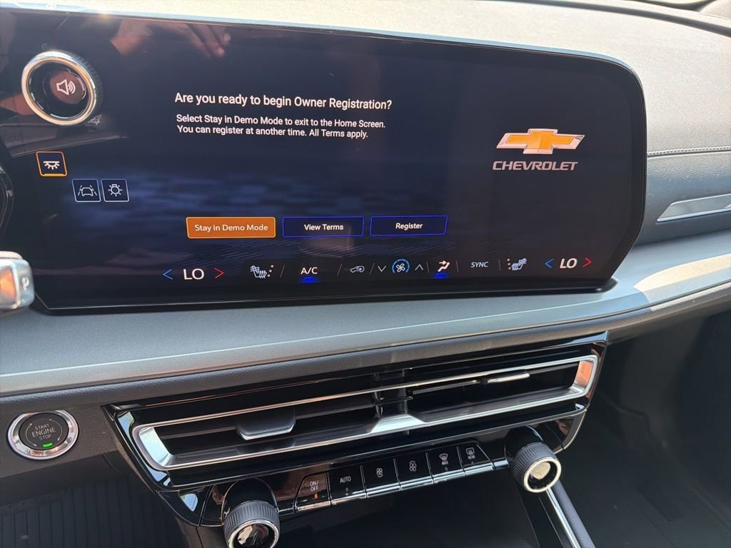 2026 Chevrolet Traverse LT - Photo 15
