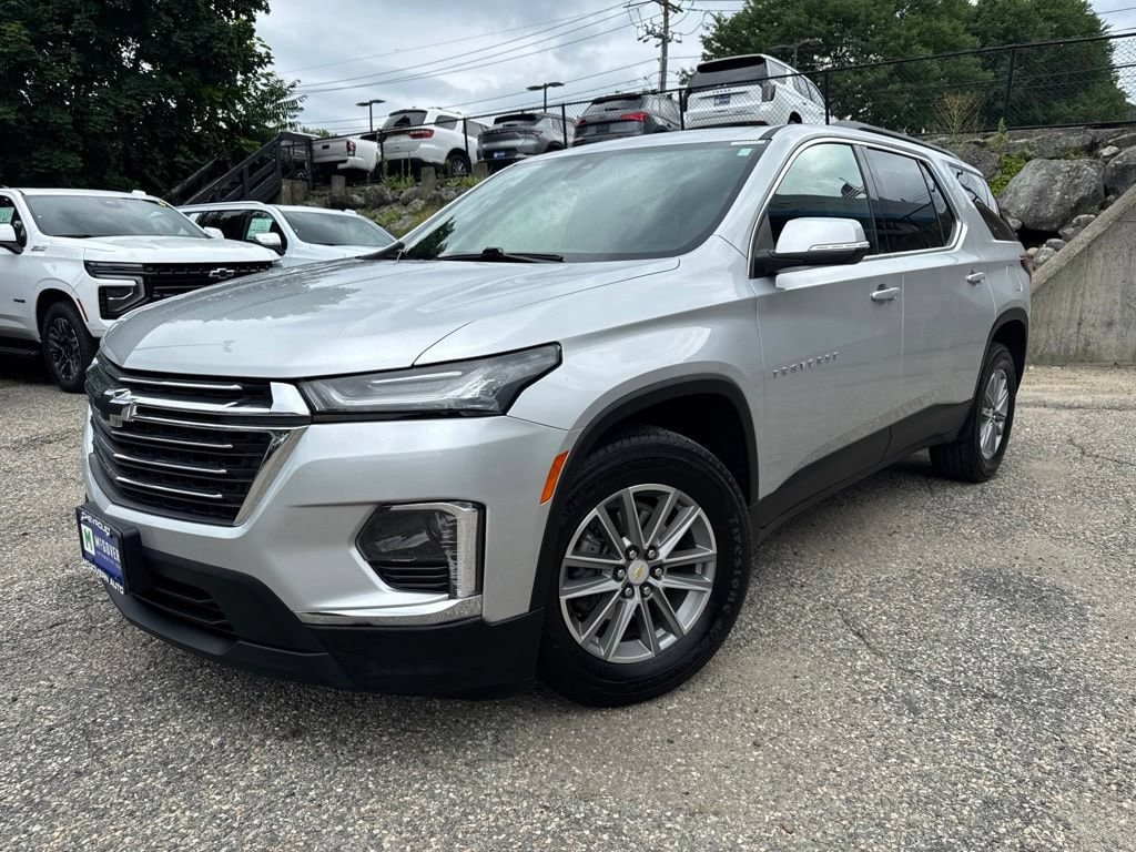 Used 2022 Chevrolet Traverse LT Cloth SUV