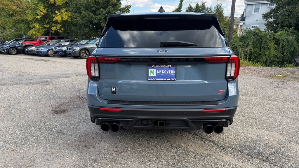 Used 2025 Ford Explorer ST