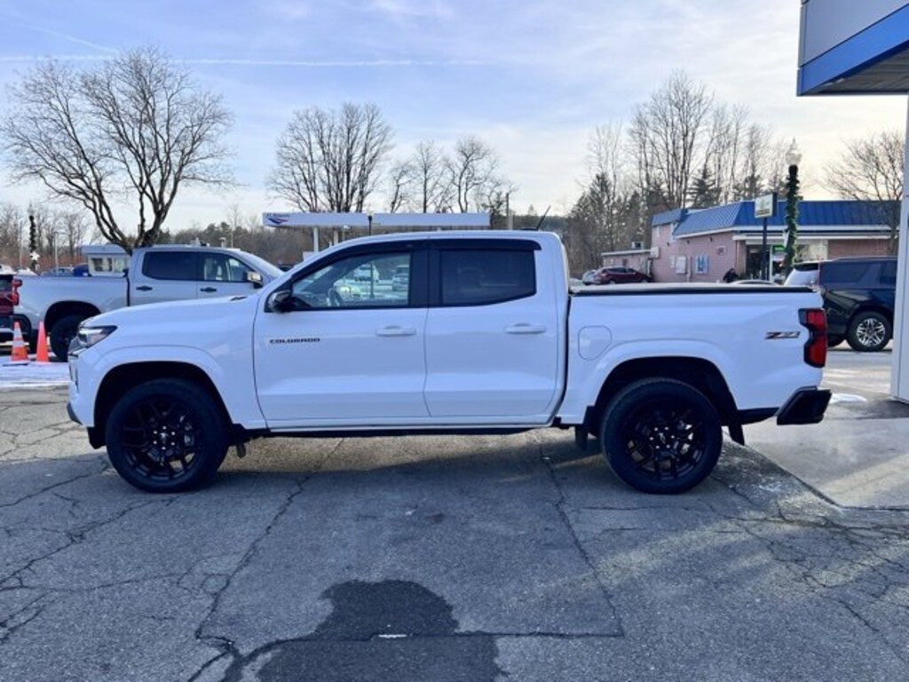 Used 2024 Chevrolet Colorado Z71 Truck Crew Cab