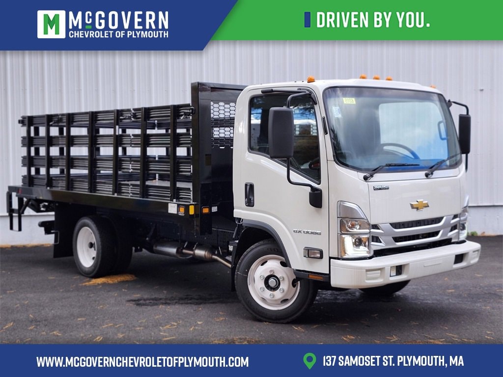 2025 Chevrolet Low Cab Forward 5500 XG 1WT Truck's photo