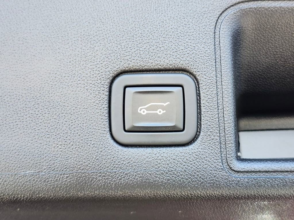 2023 GMC Terrain AT4 - Photo 32