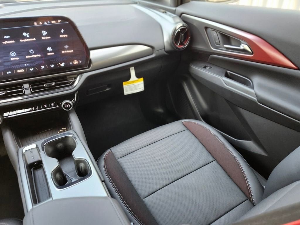 2026 Chevrolet Equinox EV RS - Photo 13