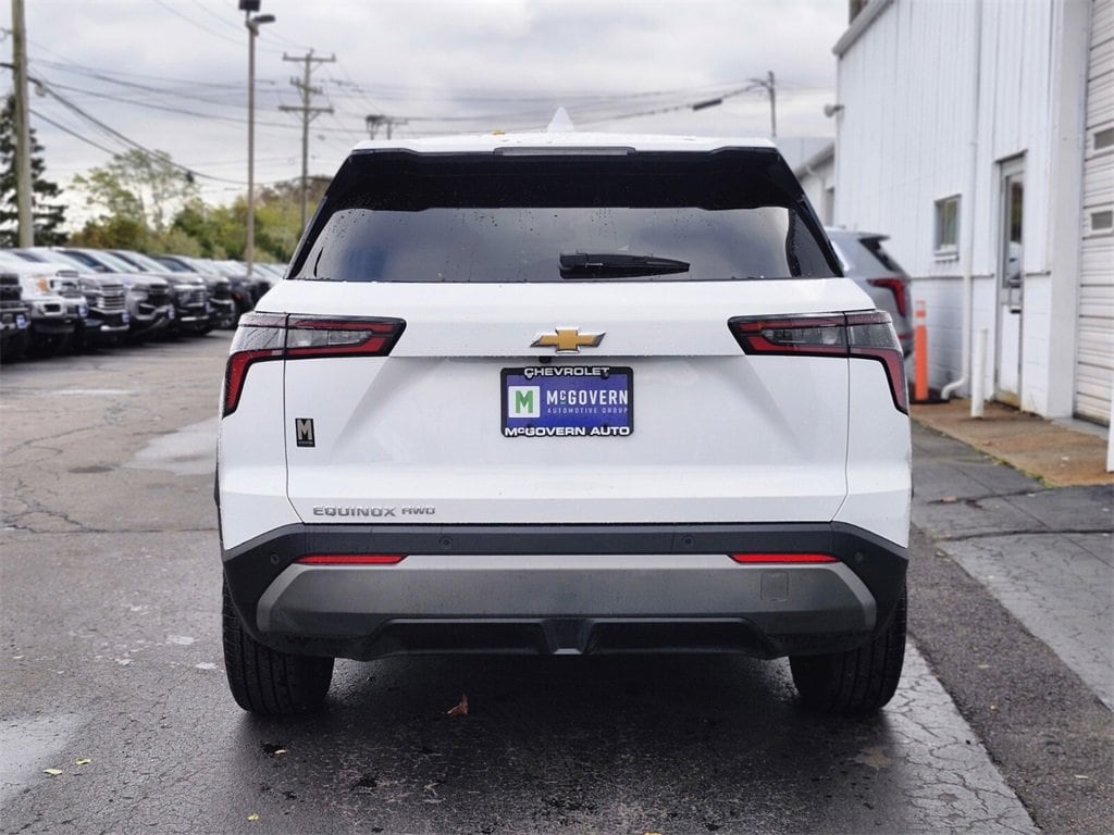 Used 2025 Chevrolet Equinox LT SUV