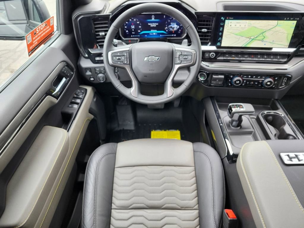2026 Chevrolet Silverado 1500 ZR2 - Photo 18
