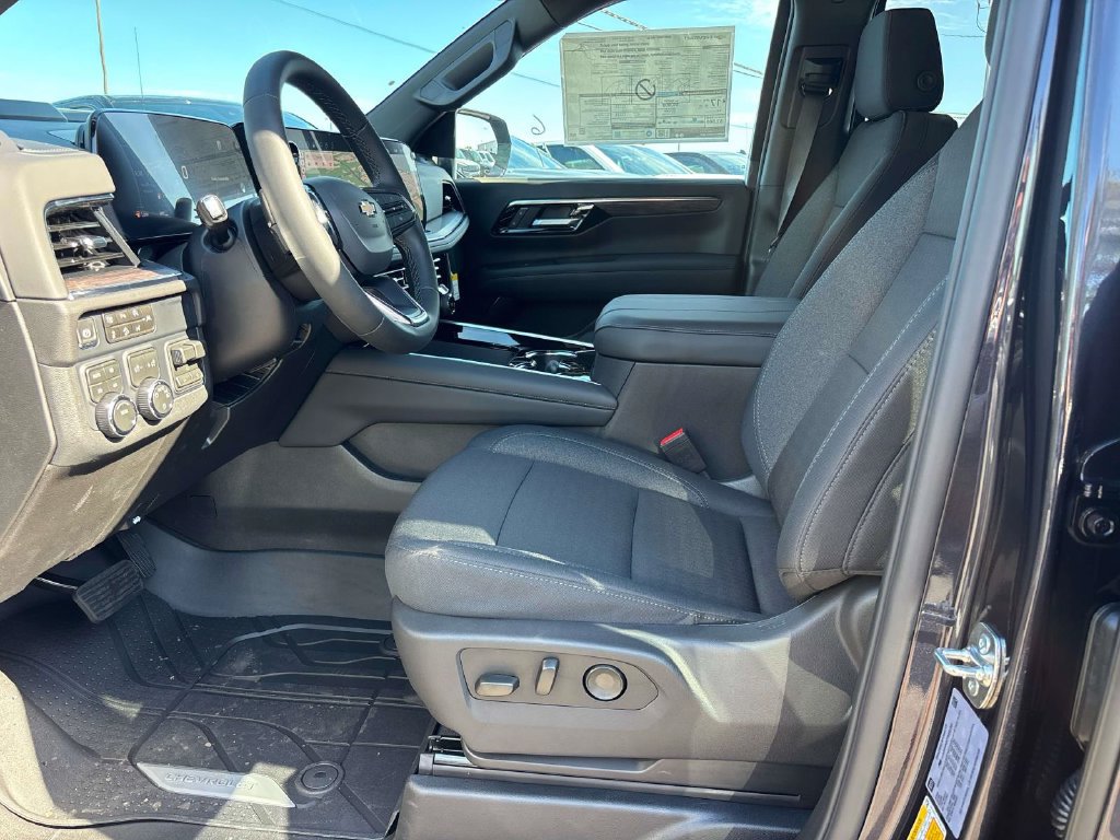 2026 Chevrolet Tahoe LS - Photo 9