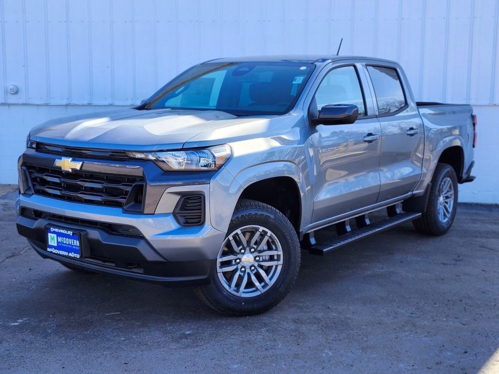 2026 Chevrolet Colorado LT 4WD's photo