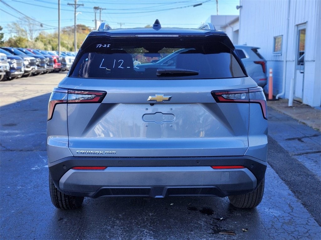 New 2026 Chevrolet Equinox LT SUV