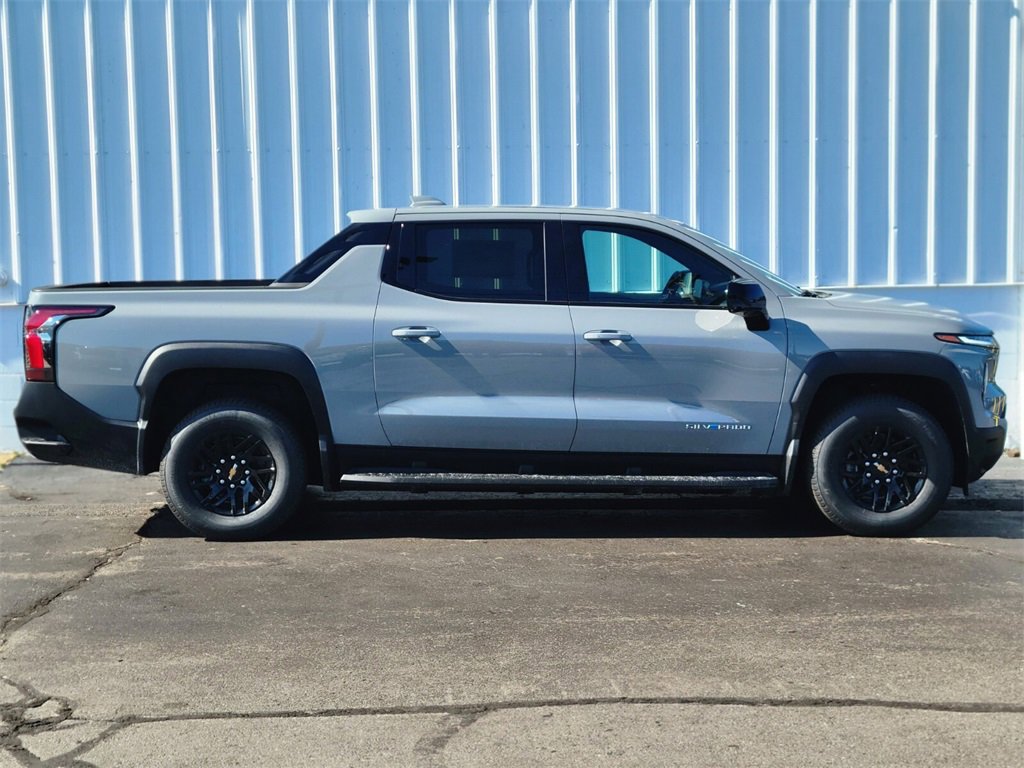 2026 Chevrolet Silverado EV LT photo 2