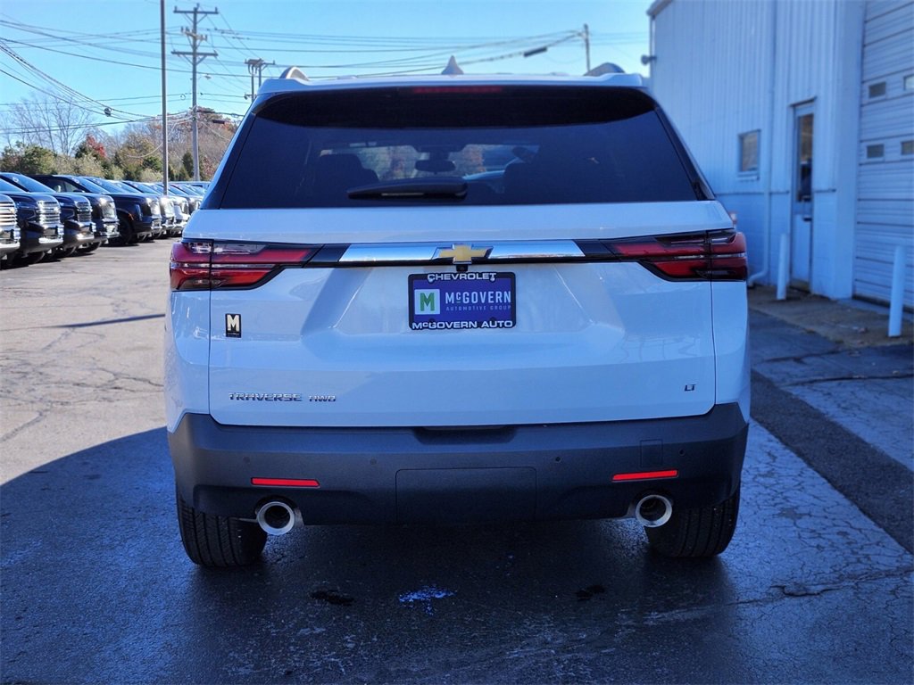 2023 Chevrolet Traverse Cloth photo 3