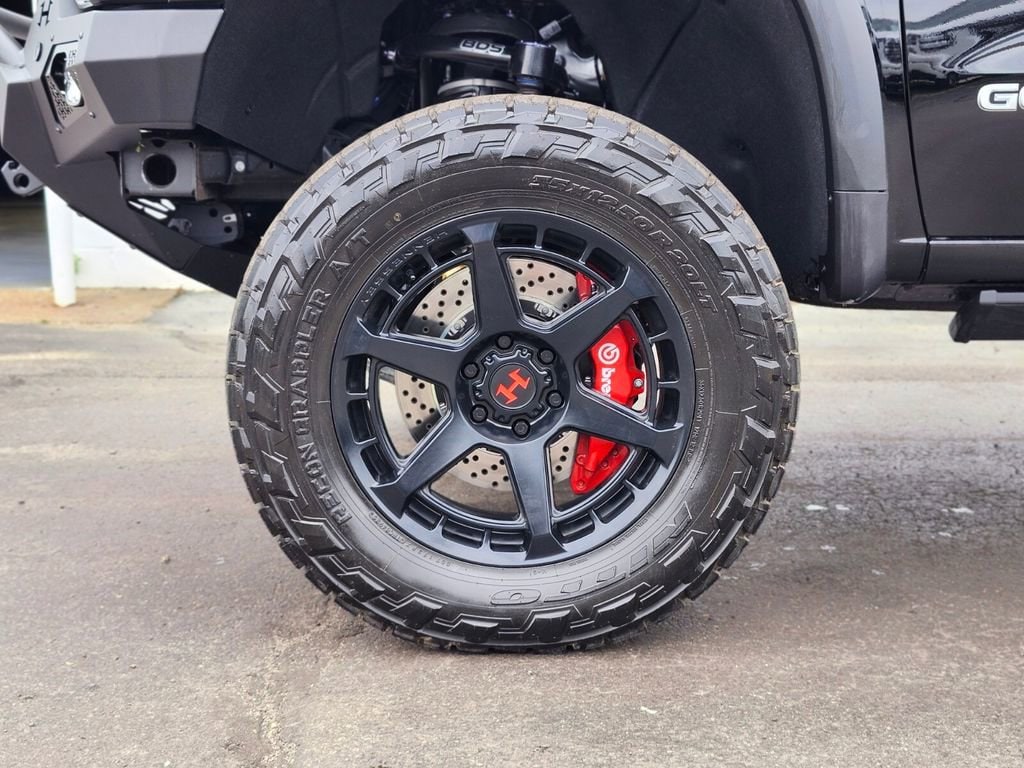 2026 Chevrolet Silverado 1500 ZR2 - Photo 15