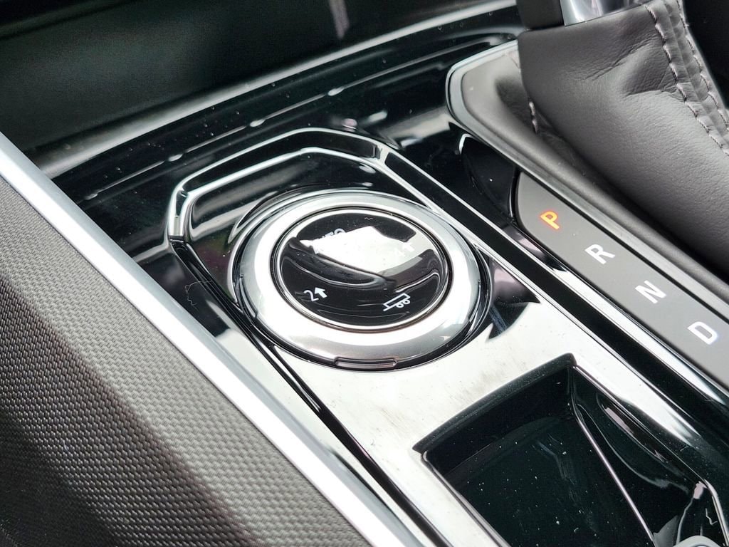 2026 Chevrolet Colorado LT - Photo 24