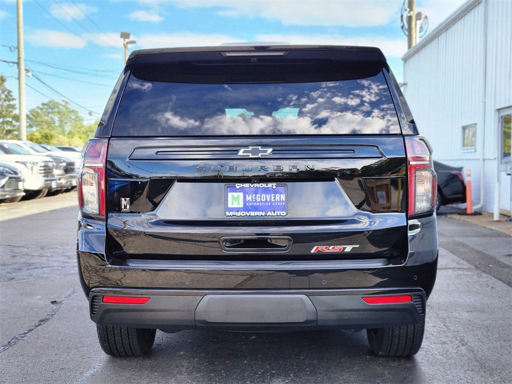 Used 2024 Chevrolet Suburban RST SUV