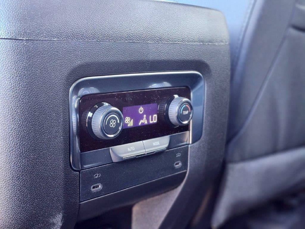 2026 Chevrolet Suburban LS - Photo 15