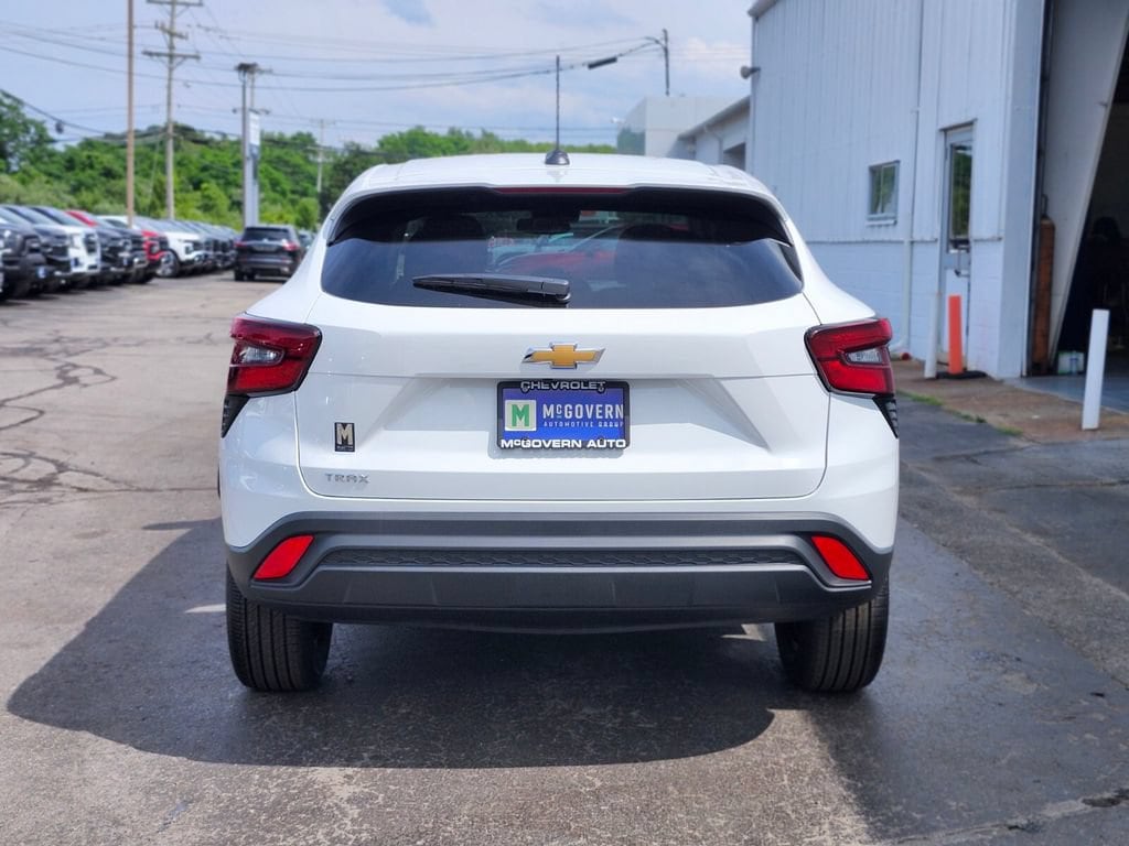 New 2026 Chevrolet Trax LS SUV