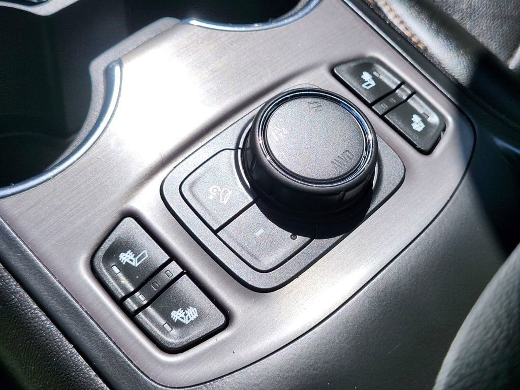 2023 GMC Terrain AT4 - Photo 25