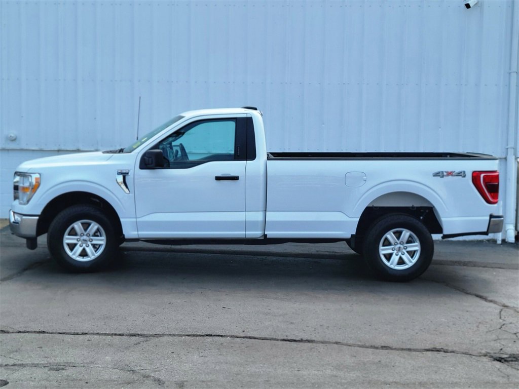 2022 Ford F-150 XL photo 2