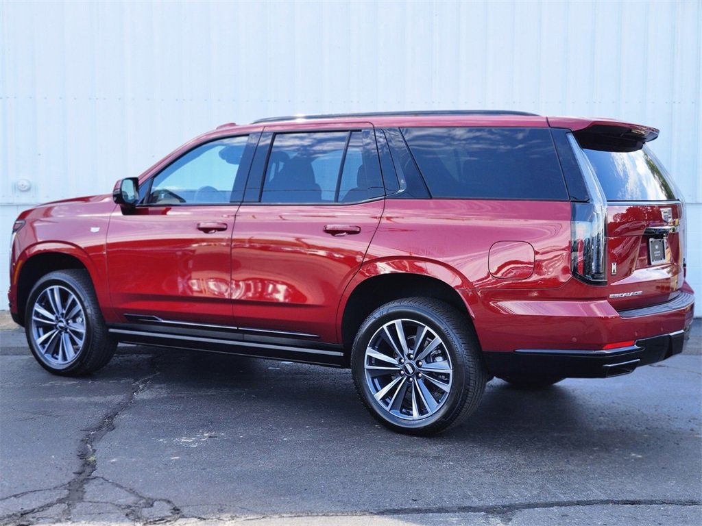 2025 Cadillac Escalade Sport photo 2
