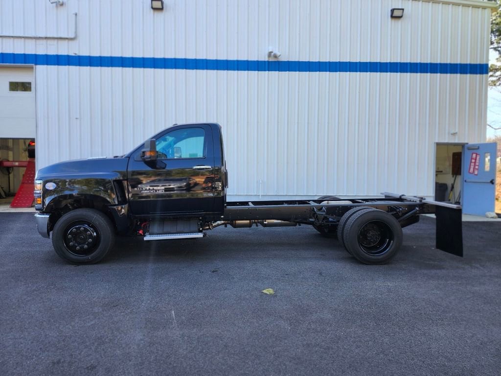 New 2024 Chevrolet Silverado 4500 HD Work Truck Truck