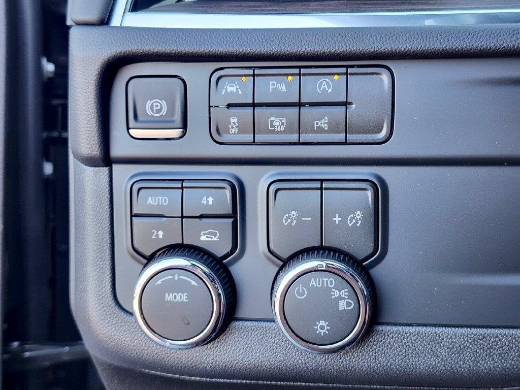2026 Chevrolet Tahoe LS - Photo 22