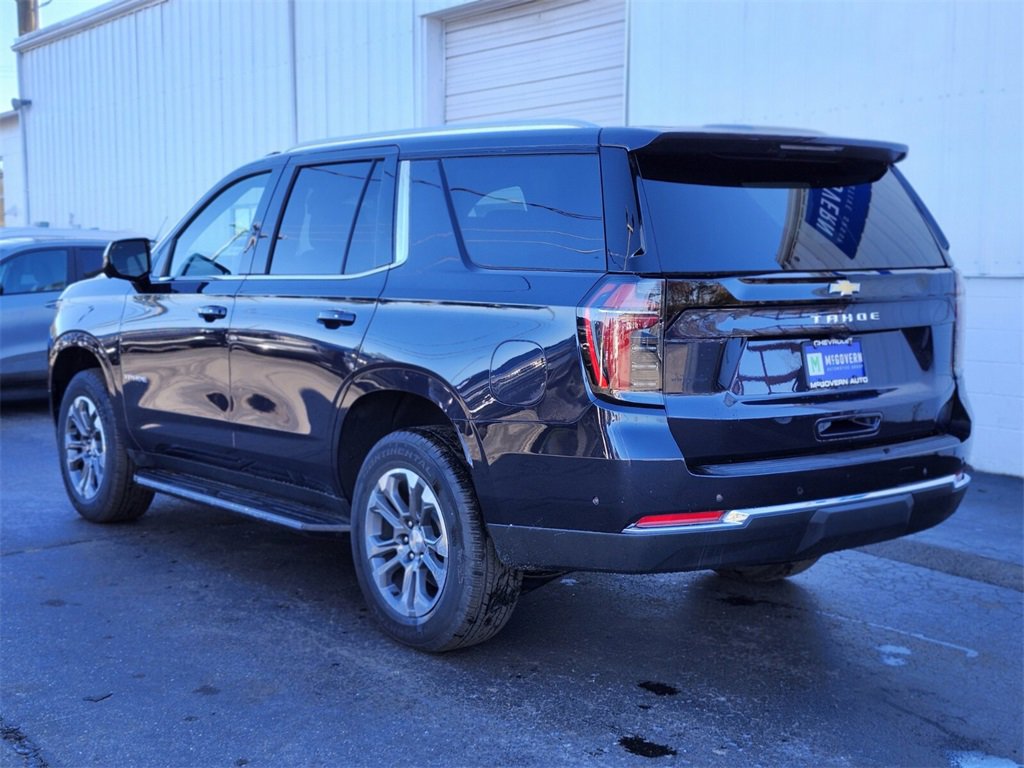 2025 Chevrolet Tahoe LS photo 3