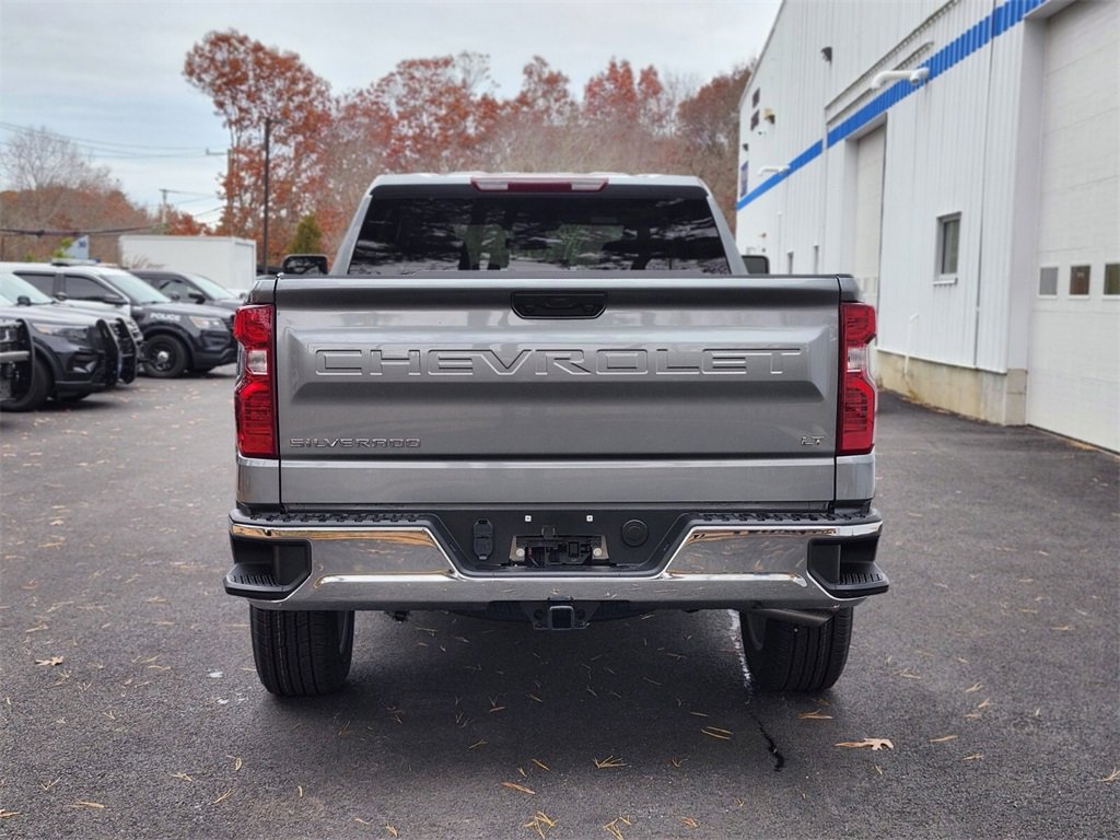 2026 Chevrolet Silverado 1500 LT photo 4