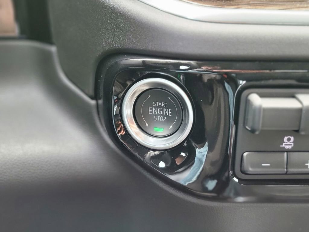 2025 Chevrolet Silverado 2500 HD LT - Photo 22