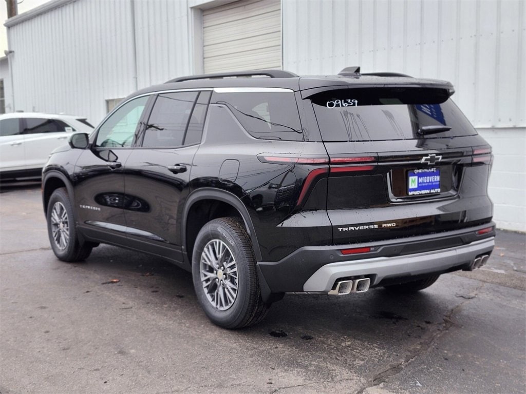 New 2026 Chevrolet Traverse LT SUV