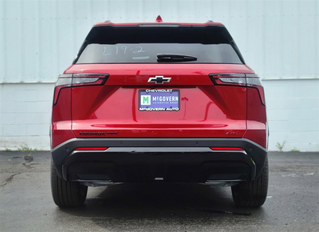 2026 Chevrolet Equinox RS photo 3