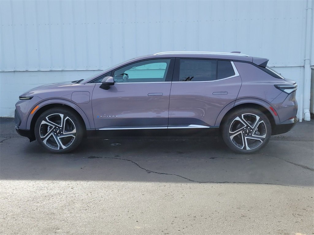 2026 Chevrolet Equinox EV 1LT photo 2