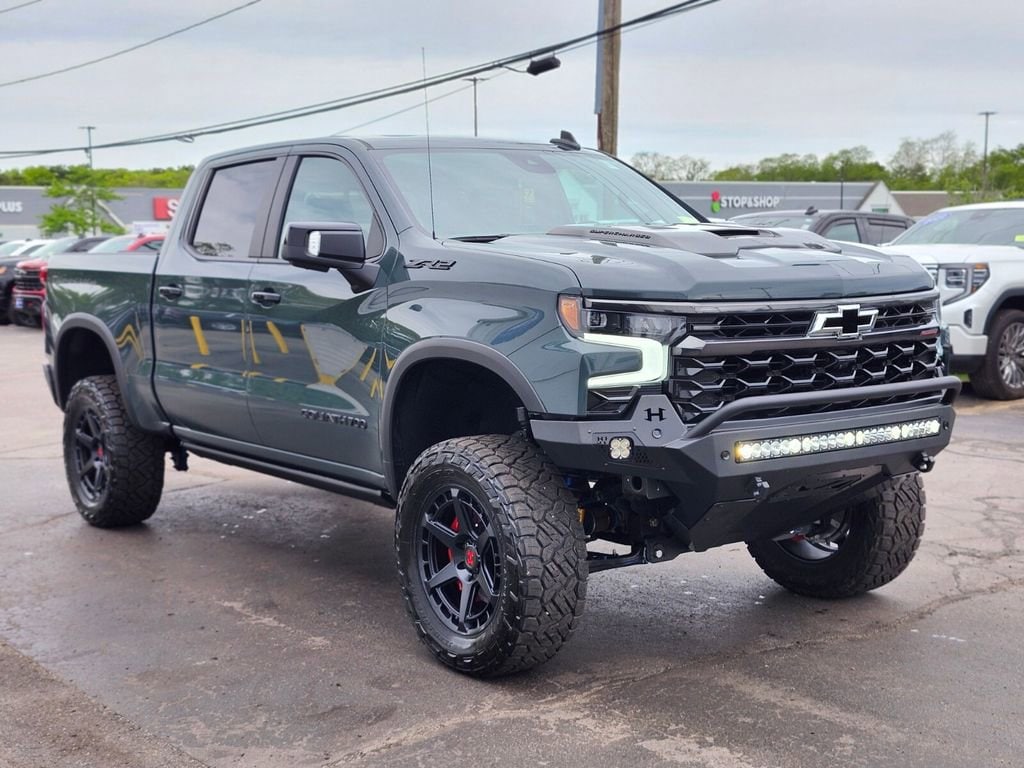 2026 Chevrolet Silverado 1500 ZR2 - Photo 7