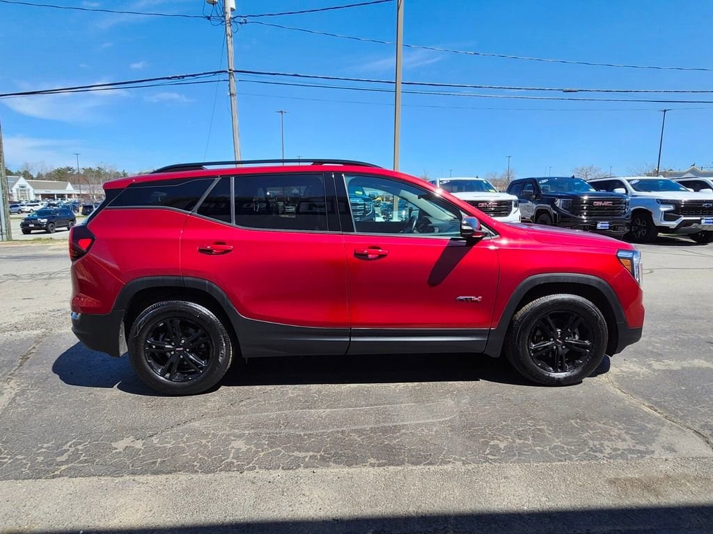 2023 GMC Terrain AT4 - Photo 6
