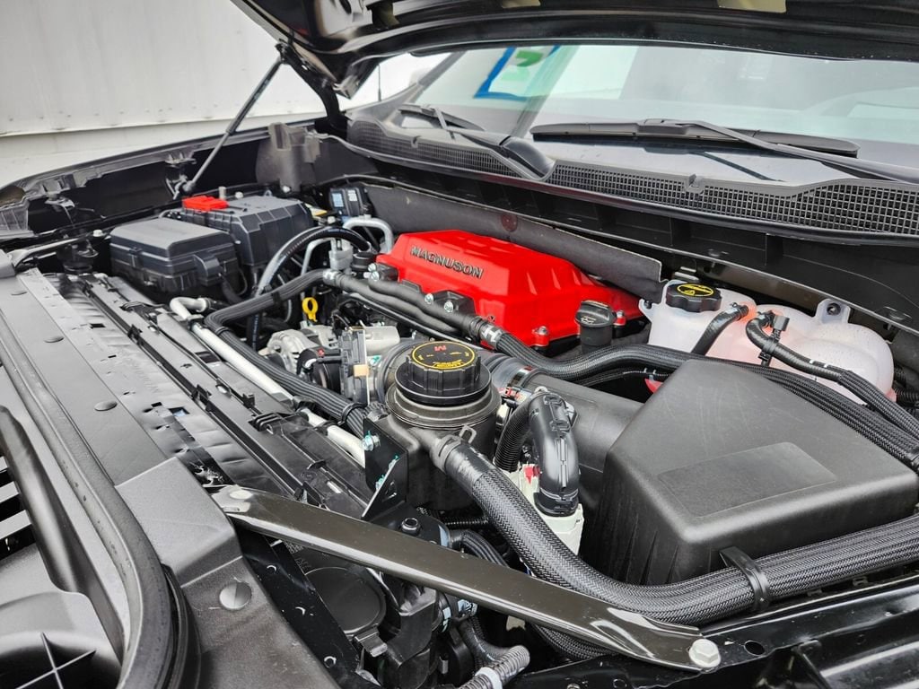 2026 Chevrolet Silverado 1500 ZR2 - Photo 42
