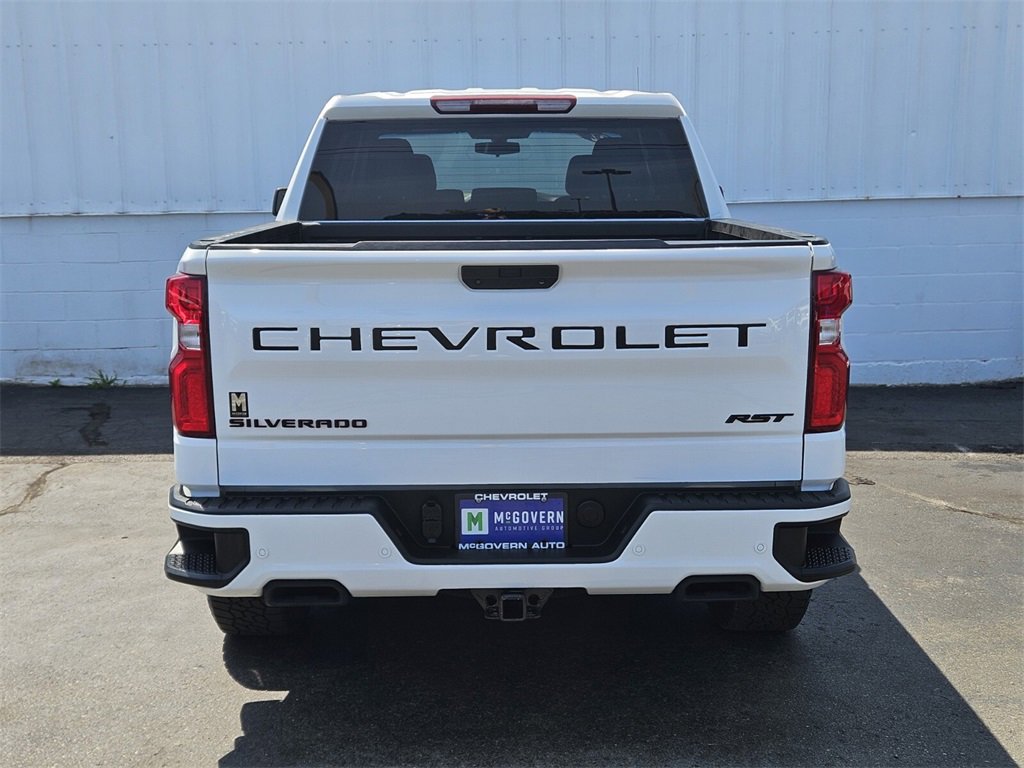 2022 Chevrolet Silverado 1500 RST photo 4