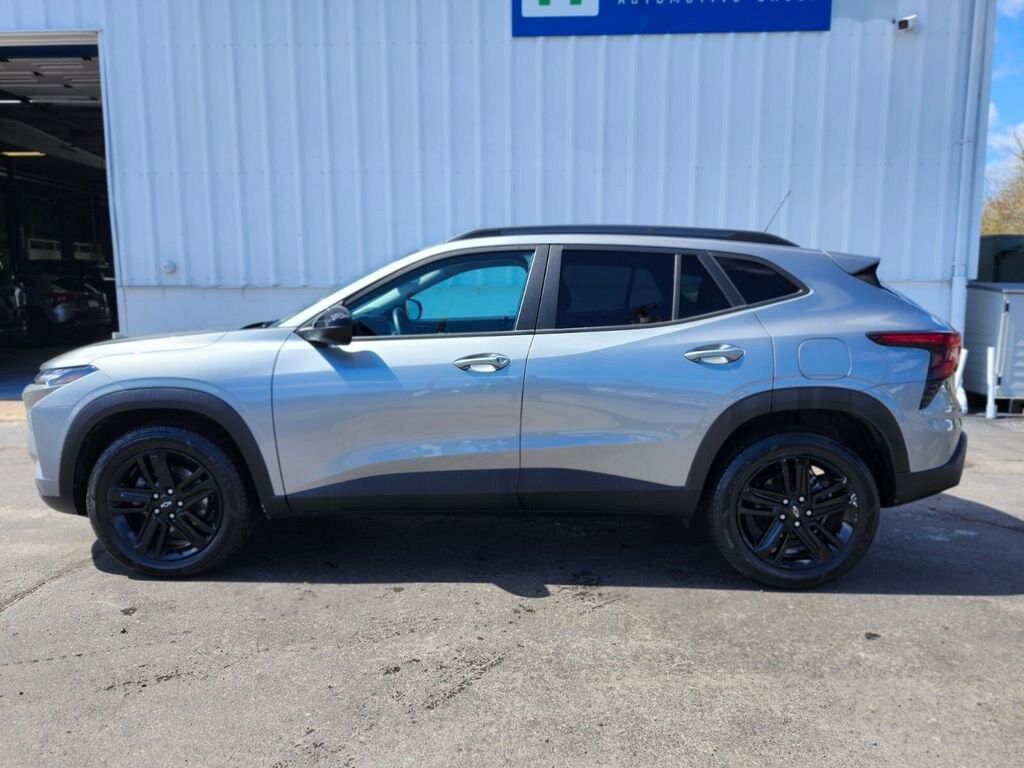 Used 2024 Chevrolet Trax Activ SUV