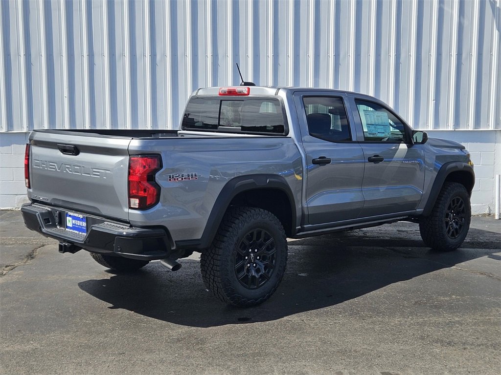 2025 Chevrolet Colorado Trail Boss photo 3