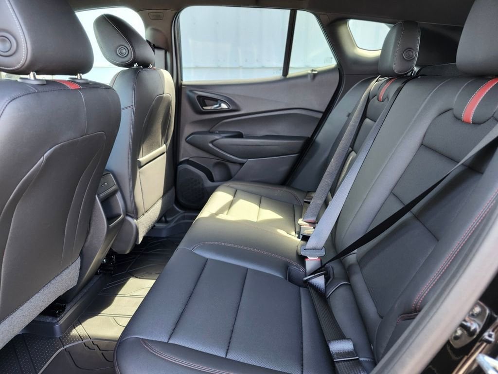 2026 Chevrolet Trax RS - Photo 14