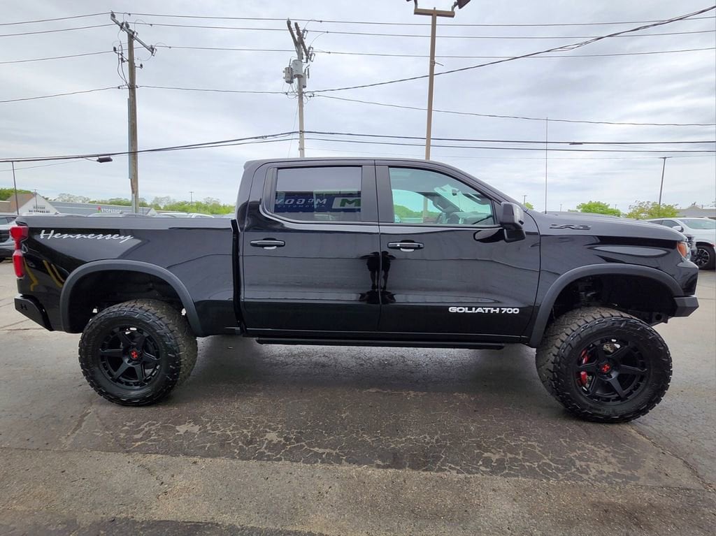 2026 Chevrolet Silverado 1500 ZR2 - Photo 6