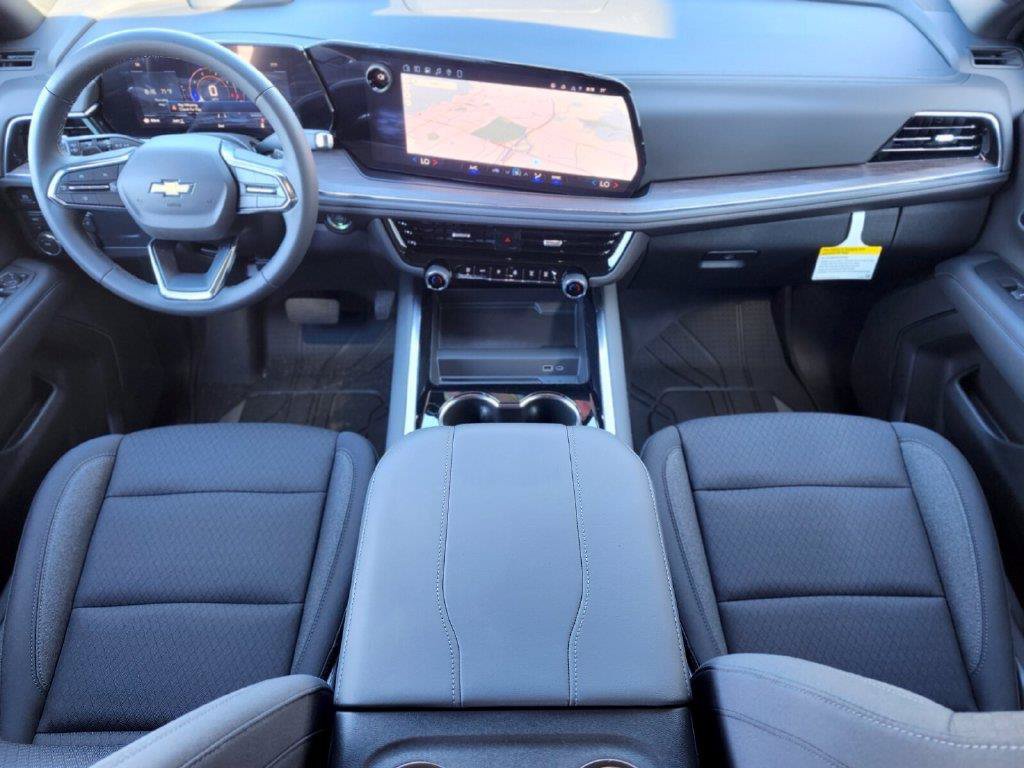 2026 Chevrolet Suburban LS - Photo 10